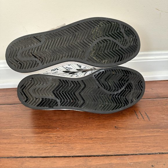 Adidas Superstar Philip Colbert Save The Lobster Men's GX7996 Size US 4.5 - Picture 14 of 14